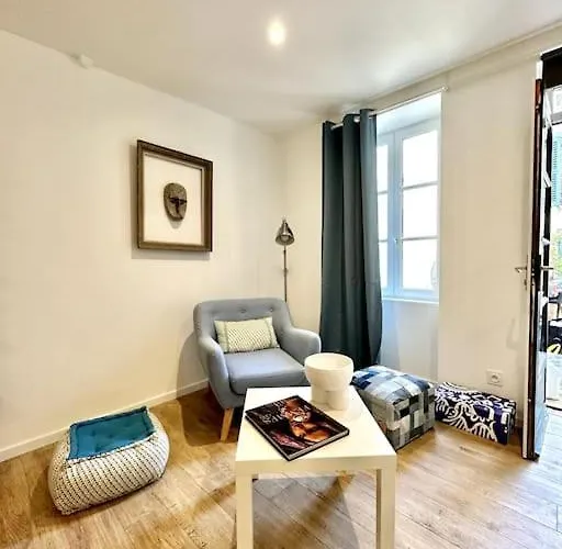 C. La Reserve - St Rose Le Bleu 클레르몽페랑